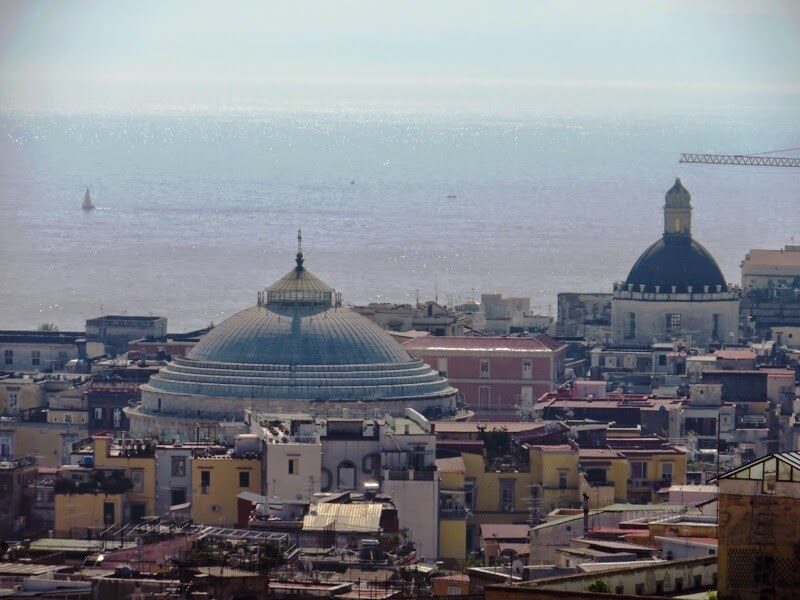 La cupola di san Francesco di Paola quella di santa Maria Egiziaca a Pizzofalcone