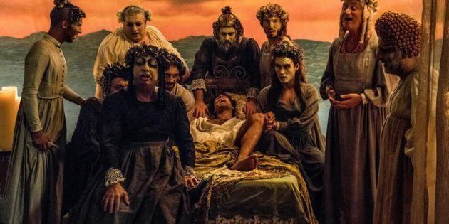 Immagine dal film “Napoli Velata” di Ozpetek
